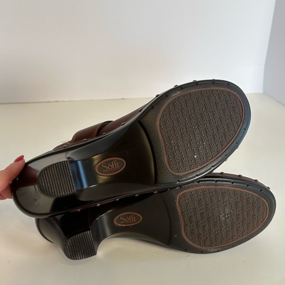 Sofft Brown Leather Boho Comfort Mule Clogs with 2”heel and Cross Buckle Sz 9M - Picture 11 of 12